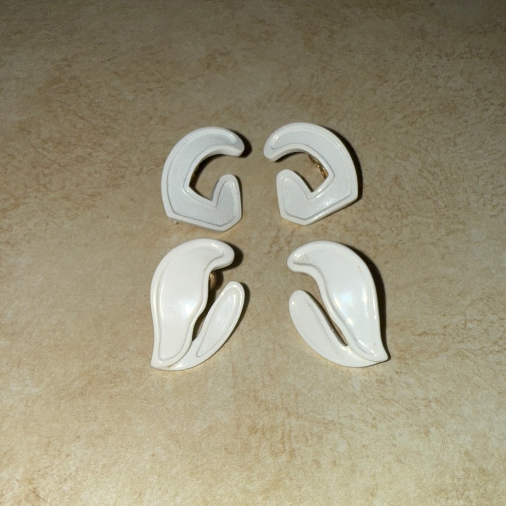 Elegant Clip On White Earrings By Vendome